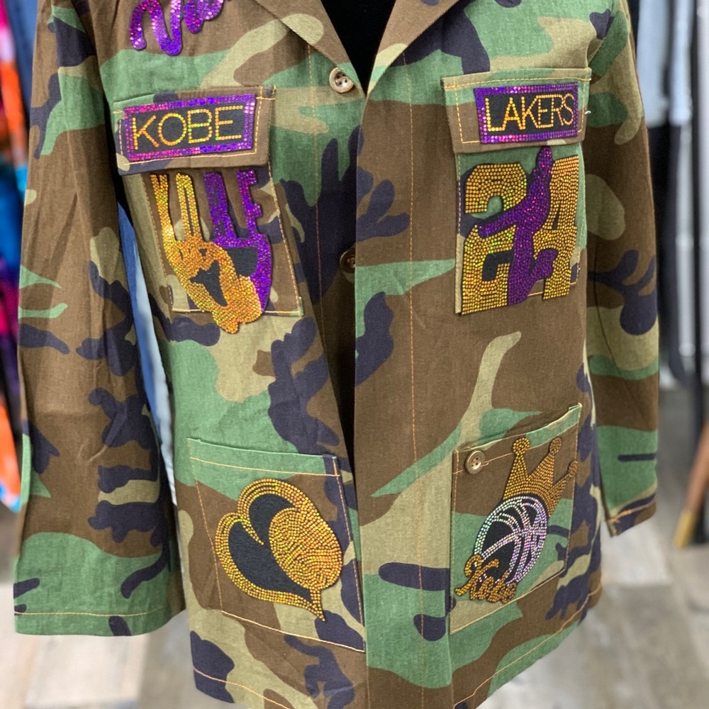 Beautiful Custom Camouflage Jacket Size XLarge - Picture 4 of 6